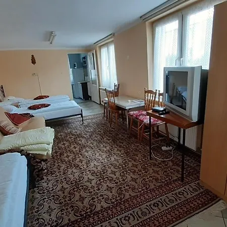 Pokoje Noclegowe Krystyna Tomaszewska Гостевой дом